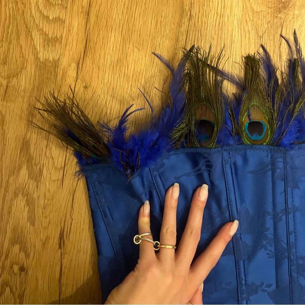 Royal Blue Peacock Feather Costume w/Feather Train - Picture 13 of 14